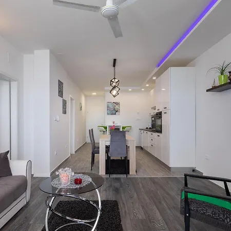 Seaside Deluxe Apartment Jesenice  Exterior photo